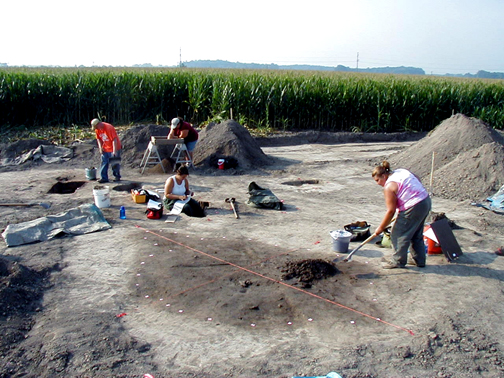 Excavation at the Chenoweth site